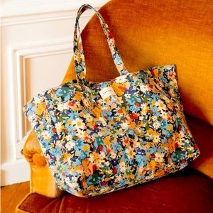(Looking for) Sézane Tote in Fall Flower